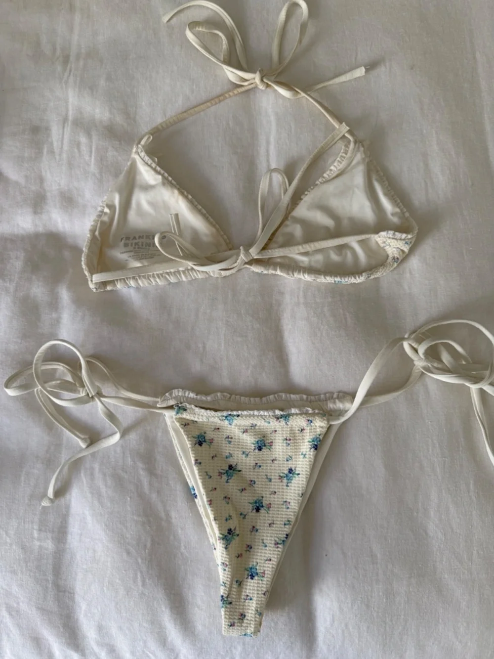 Frankies Bikinis xs this